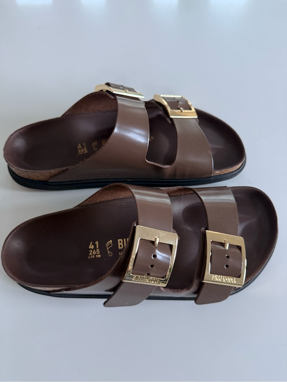 Birkenstock Arizona Droplet Buckle Sandal Carafe Brown with Gold Buckles size 41
